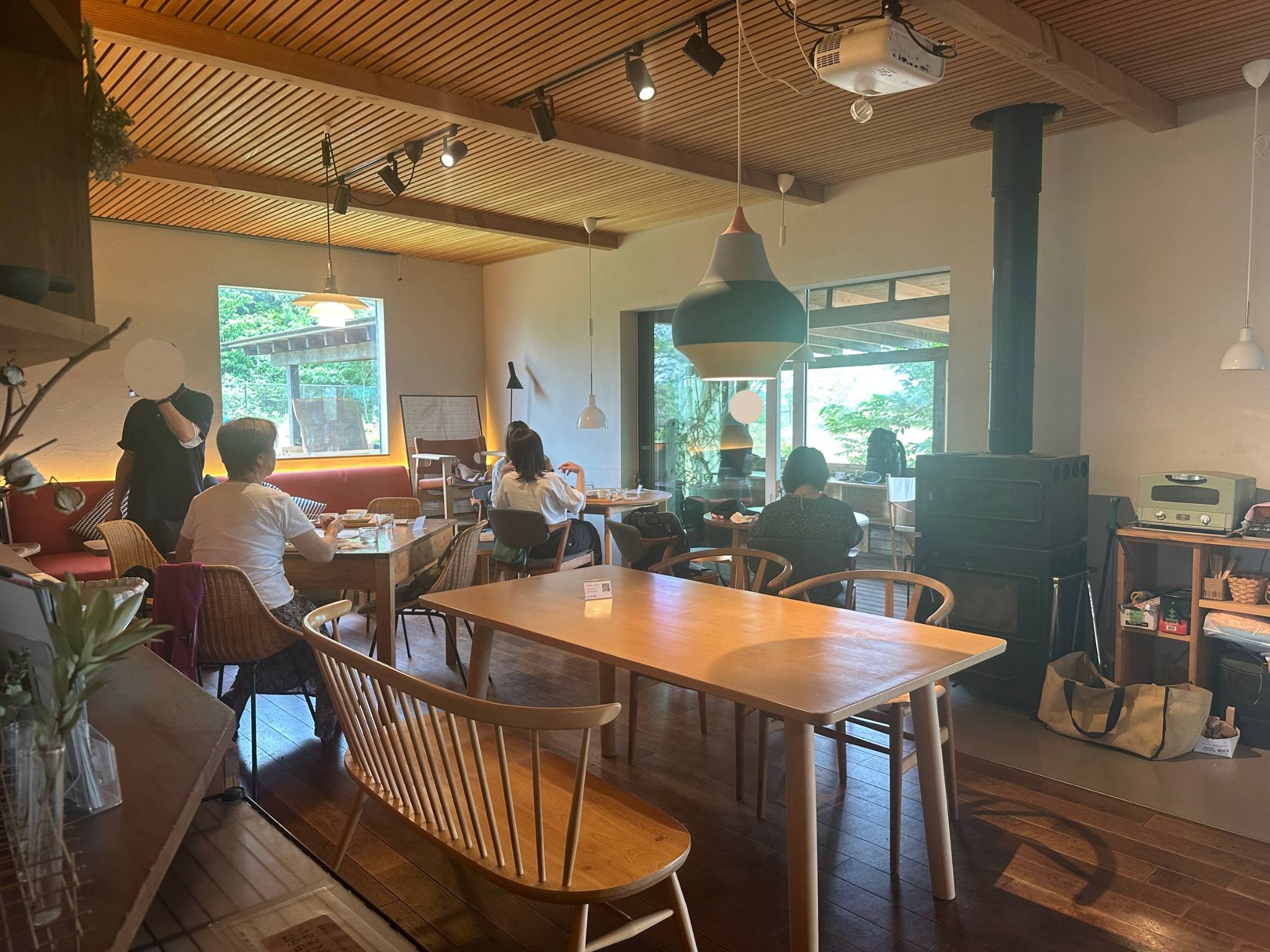 事務所併設のカフェが新しくなりました